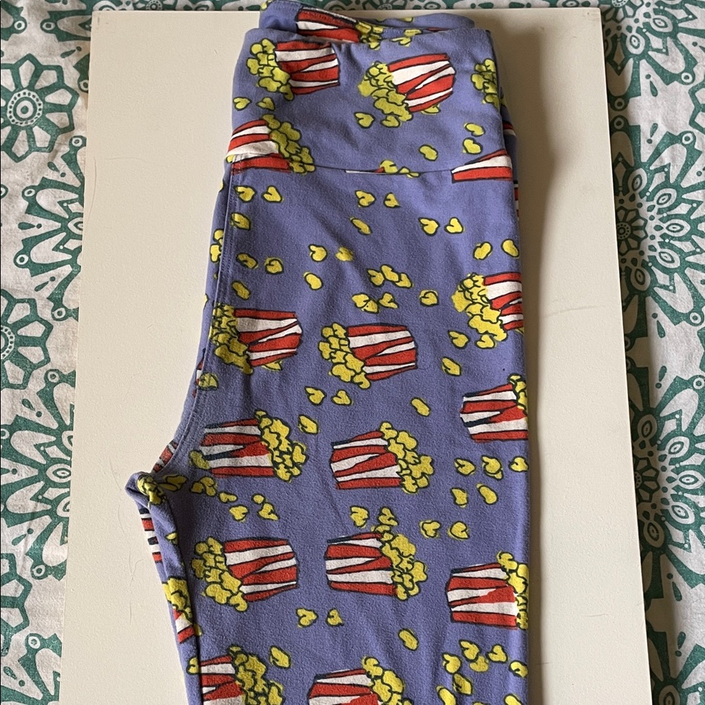 LuLaRoe Purple Leggings with Popcorn Print free with purchase